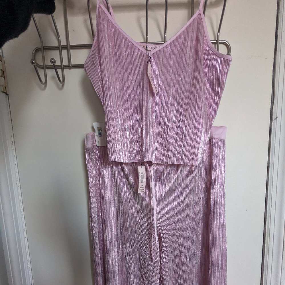 Victoria’s Secret Women’s Large Pink Metallic Shimmer Cropped Tank Set NWT